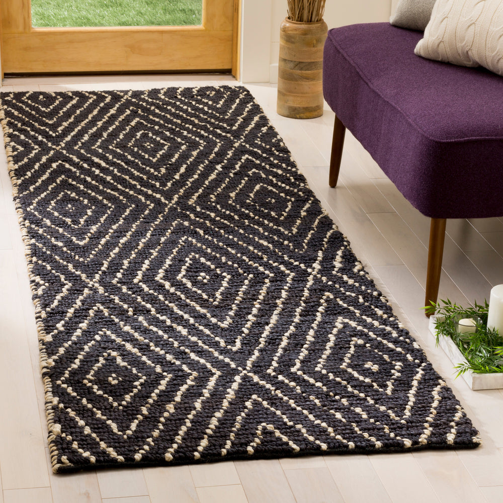 Safavieh Bohemian Hand-woven Eco-friendly Area Rug - Timeless Elegance For Home Décor And Comfort Black ,Ivory 80% Jute,20% Cotton Boh702a-213