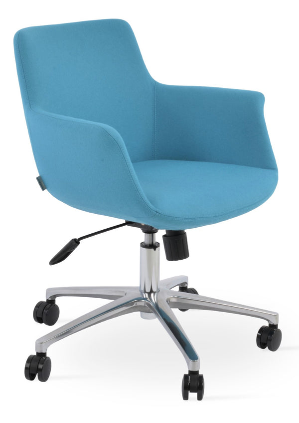 Soho Concept Bottega Arm - Luxurious Deep Maroon Boucle Fabric With 10-year Guarantee - Stylish & Durable Design Turquoise  Soho-concept-dining-chair-11701