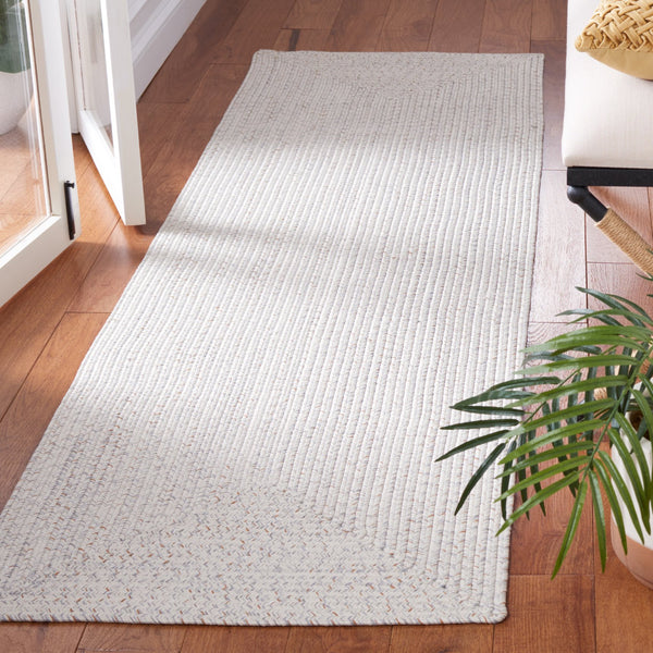 Safavieh Braided Elegance: Hand-woven Ivory And Light Grey Runner Rug For Sophisticated Hallways And Entryways Ivory ,Light Grey Polypropylene Pile Bra201a-220