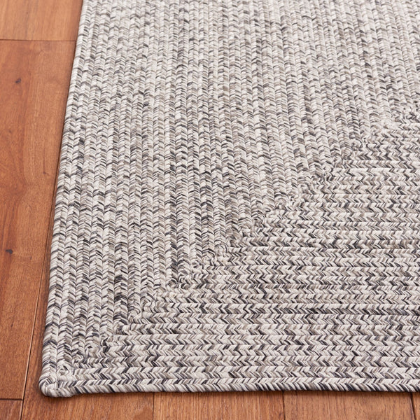 Safavieh Braided Elegance: Hand-woven Ivory And Light Grey Runner Rug For Sophisticated Hallways And Entryways Grey ,Ivory Polypropylene Pile Bra201f-8r