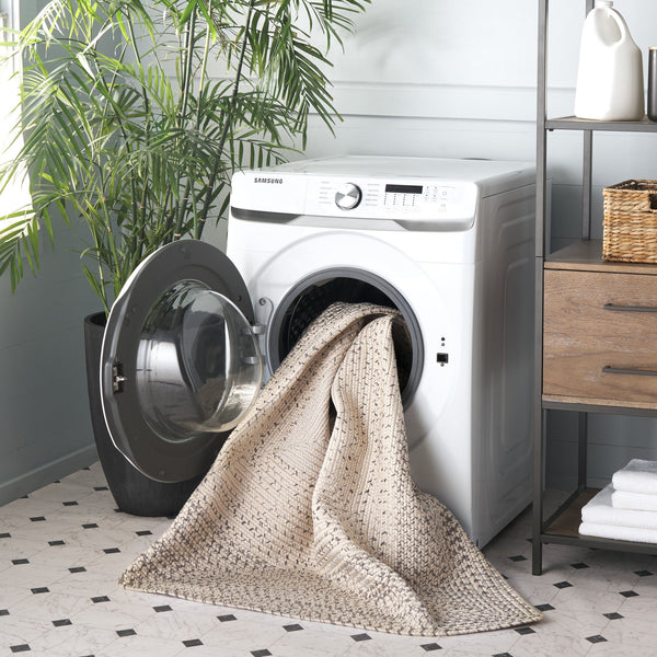 Safavieh Braided Hand Woven Area Rug - Elegant Ivory And Grey Design For Timeless Home Decor Appeal Ivory ,Grey Polypropylene Pile Bra220a-9