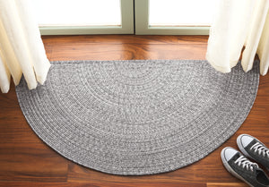 Safavieh Braided Elegant Hand-woven Rug - Timeless Gray Beauty For Hallways & Entryways With Durability Grey Polypropylene Pile Bra220f-216