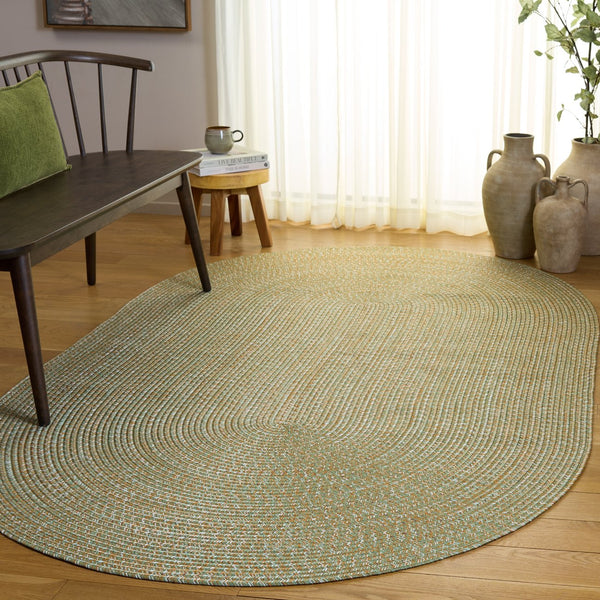 Safavieh Braided Hand Woven Runner Rug In Serene Light Green And Sage For Indoor And Outdoor Spaces Light Green ,Sage Polypropylene Pile Bra260w-5ov
