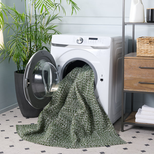 Safavieh Braided Light Sage Area Rug - Handwoven Comfort For Indoor & Outdoor Spaces, Easy Care & Stylish Design Dark Green Polypropylene Pile Bra260x-8