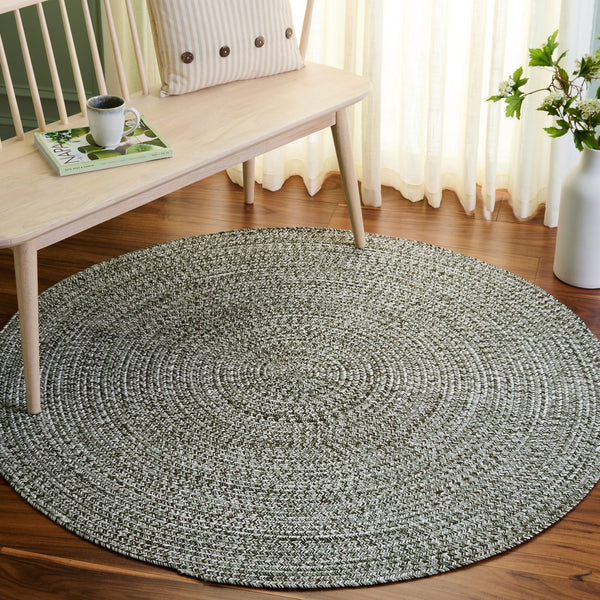 Safavieh Braided Hand Woven Runner Rug In Serene Light Green And Sage For Indoor And Outdoor Spaces Green Polypropylene Pile Bra260y-5r