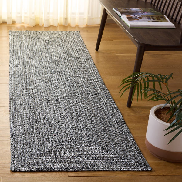 Safavieh Braided Hand Woven Runner Rug In Serene Light Green And Sage For Indoor And Outdoor Spaces Black ,Ivory Polypropylene Pile Bra260z-28