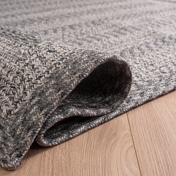 Safavieh Braided Hand-Woven Grey Accent Rug, Low-Profile Polypropylene, Durable Indoor/Outdoor Mat For Entryways 2'-0" x 3'-0" BRA265F-2