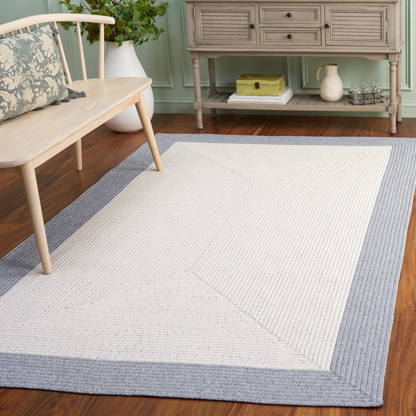 Safavieh Braided Area Rug - Elegant Ivory And Grey Runner For Indoor/Outdoor Spaces, Washable Design Ivory ,Grey Polypropylene Pile Bra281a-5