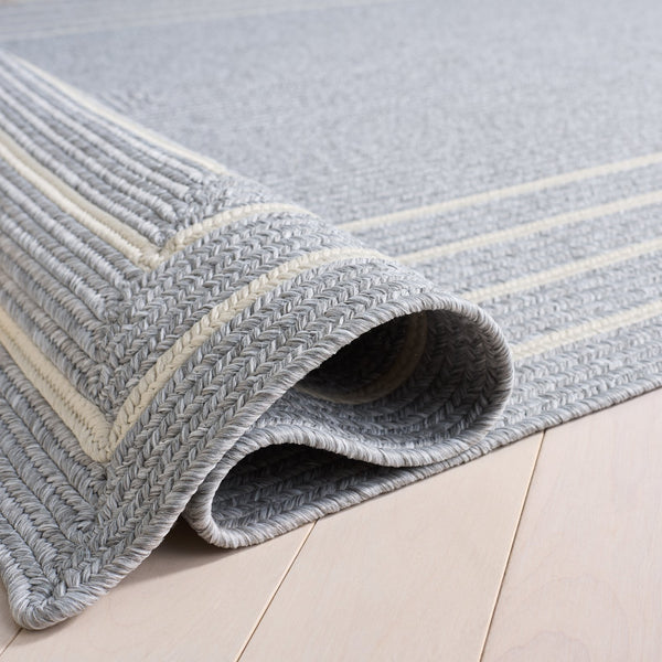 Safavieh Braided Area Rug - Elegant Hand Woven Design For Indoor/Outdoor Spaces, Washable & Stylish Home Decor Light Grey ,Ivory Polypropylene Pile Bra282f-3