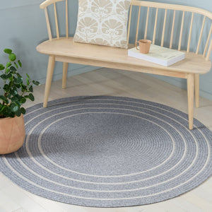Safavieh Braided Area Rug - Elegant Hand Woven Design For Indoor/Outdoor Spaces, Washable & Stylish Home Decor Light Grey ,Ivory Polypropylene Pile Bra282f-3
