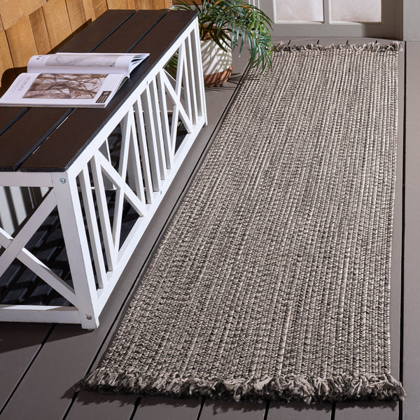 Safavieh Braided Compact Grey Ivory Area Rug - Low-Profile, Machine Washable Polypropylene, Indoor/Outdoor Accent Piece 3'-0" x 5'-0" BRA301F-3
