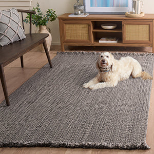 Safavieh Braided Handwoven Grey Ivory Area Rug — Durable Polypropylene, Indoor/Outdoor Coastal Texture 4'-0" x 6'-0" BRA301F-4