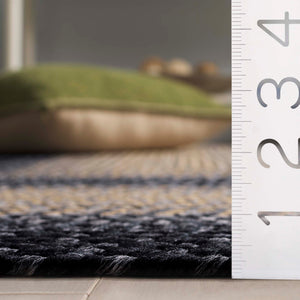 Safavieh Braided Area Rug - Hand-woven, Durable Polypropylene For Indoor & Outdoor Spaces, Elegant Design Black ,Grey Polypropylene Pile Brd311a-216