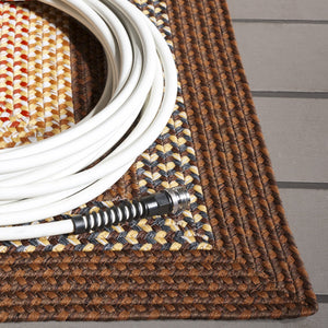 Safavieh Braided Hand-woven Area Rug - Elegant Multi-tonal Design For Indoor/Outdoor Spaces, Easy Care Brown ,Light Brown Polypropylene Pile Brd313t-24hm