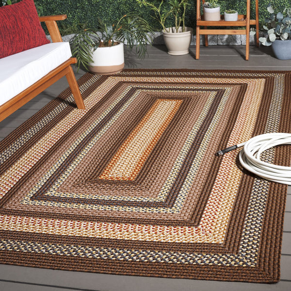 Safavieh Braided Hand-woven Area Rug - Elegant Multi-tonal Design For Indoor/Outdoor Spaces, Easy Care Brown ,Light Brown Polypropylene Pile Brd313t-24hm
