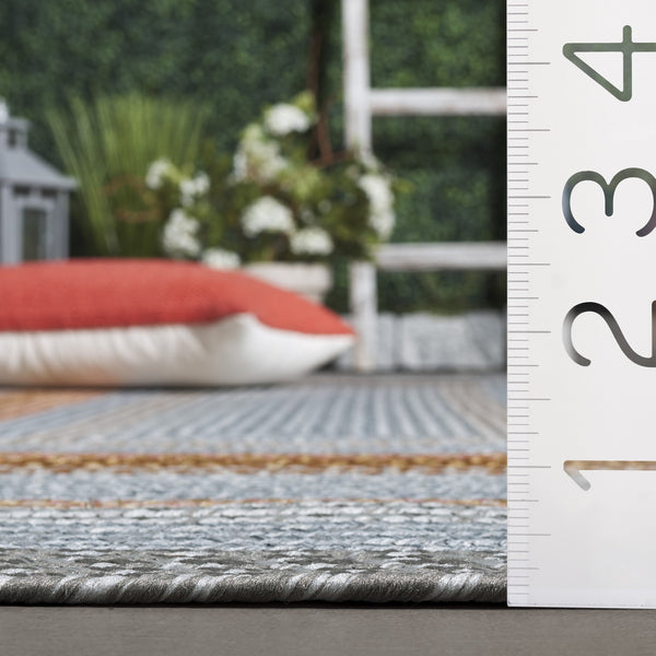 Safavieh Braided Hand Woven Indoor/Outdoor Rug - Durable, Stylish Grey And Rust Design For High-traffic Areas Grey ,Rust Polypropylene Pile Brd314g-5