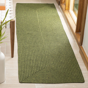 Safavieh Braided Handwoven Oval Rug 6X8 Green — Low-Profile Polypropylene, Durable Stain-Resistant Style BRD315A-68OV