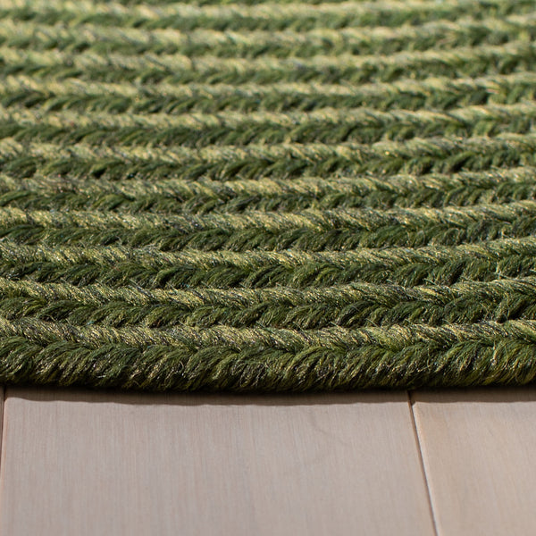 Safavieh Braided Area Rug - Stylish Green Design For Indoor/Outdoor Spaces, Perfect For Comfort And Elegance Green Polypropylene Pile Brd315a-10r