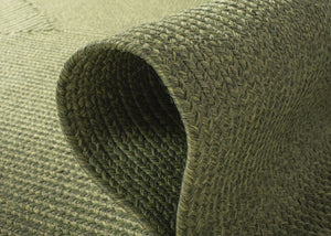 Safavieh Braided Area Rug - Stylish Green Design For Indoor/Outdoor Spaces, Perfect For Comfort And Elegance Green Polypropylene Pile Brd315a-10r