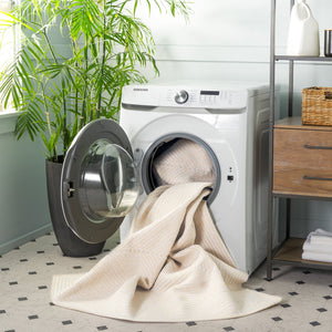 Safavieh Braided Area Rug - Stylish Green Design For Indoor/Outdoor Spaces, Perfect For Comfort And Elegance Ivory ,Beige Polypropylene Pile Brd315b-214