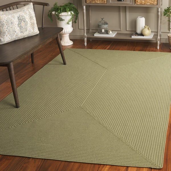 Safavieh Braided Area Rug - Stylish Green Design For Indoor/Outdoor Spaces, Perfect For Comfort And Elegance Sage Polypropylene Pile Brd315w-6ov