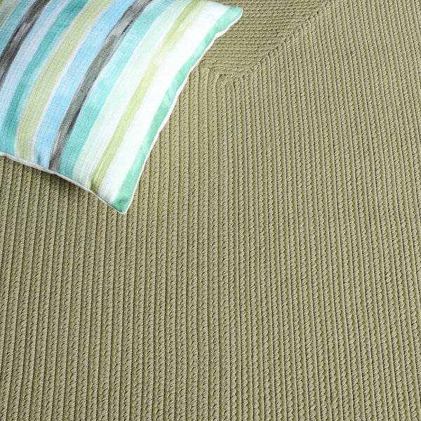 Safavieh Braided Area Rug - Stylish Green Design For Indoor/Outdoor Spaces, Perfect For Comfort And Elegance Sage Polypropylene Pile Brd315w-6ov