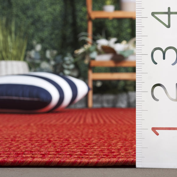 Safavieh Braided Indoor/Outdoor Area Rug - Elegant Rust Red Design For Hallways And Living Spaces Decor Rust ,Red Polypropylene Pile Brd317p-3ov