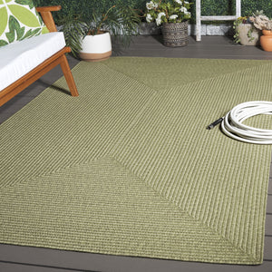 Safavieh Braided Indoor/Outdoor Area Rug - Elegant Rust Red Design For Hallways And Living Spaces Decor Sage Polypropylene Pile Brd317w-4sq