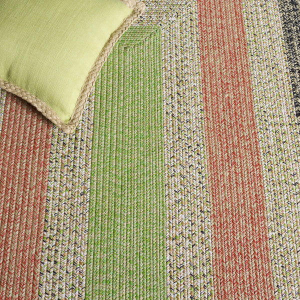 Safavieh Braded Area Rug - Hand-woven, Durable, Stylish Design For Indoor & Outdoor Spaces, Easy To Clean Black ,Light Green Polypropylene Pile Brd319z-5sq