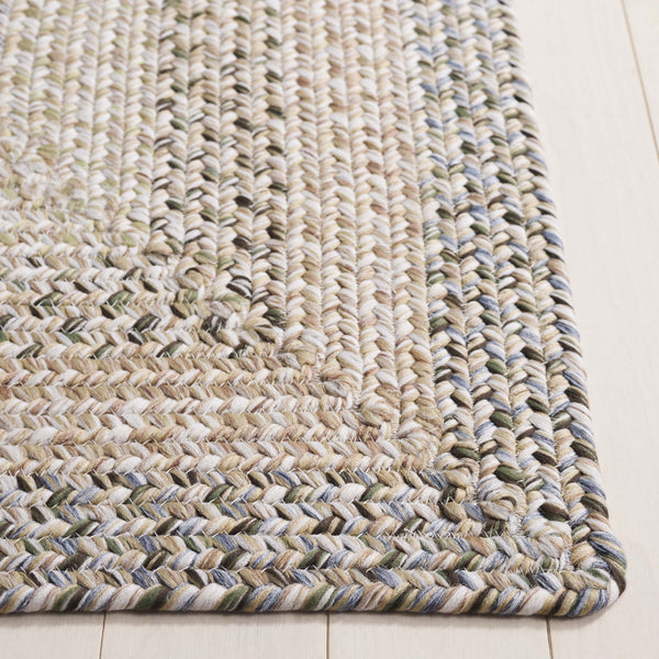 Safavieh Braided Area Rug - Elegant Hand-woven Design For Indoor And Outdoor Spaces, Durable & Washable Quality Beige ,Light Grey Polypropylene Pile Brd321b-5ov