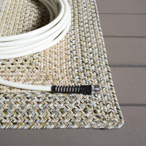 Safavieh Braided Area Rug - Elegant Hand-woven Design For Indoor And Outdoor Spaces, Durable & Washable Quality Beige ,Light Grey Polypropylene Pile Brd321b-5ov