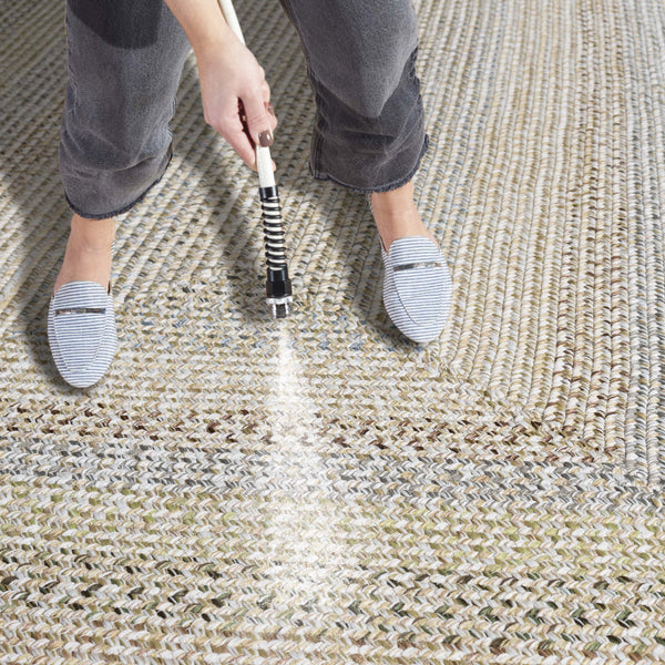 Safavieh Braided Area Rug - Elegant Hand-woven Design For Indoor And Outdoor Spaces, Durable & Washable Quality Beige ,Light Grey Polypropylene Pile Brd321b-5ov