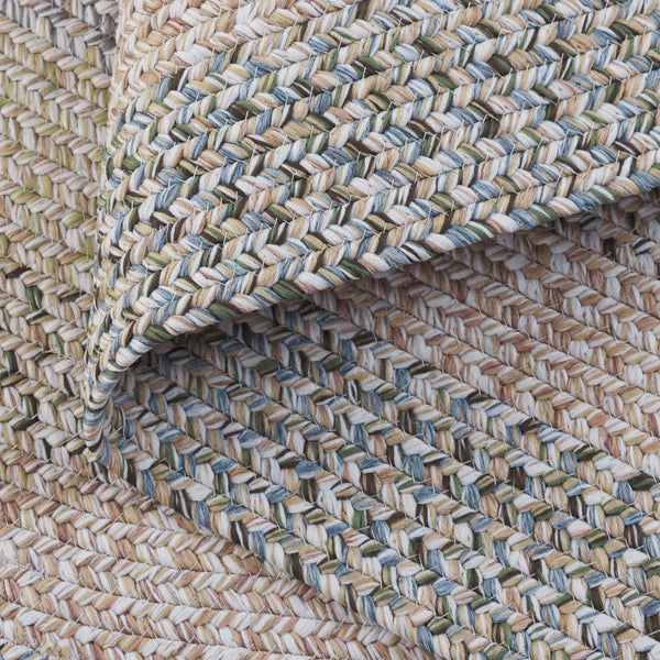 Safavieh Braided Area Rug - Elegant Hand-woven Design For Indoor And Outdoor Spaces, Durable & Washable Quality Beige ,Light Grey Polypropylene Pile Brd321b-5ov