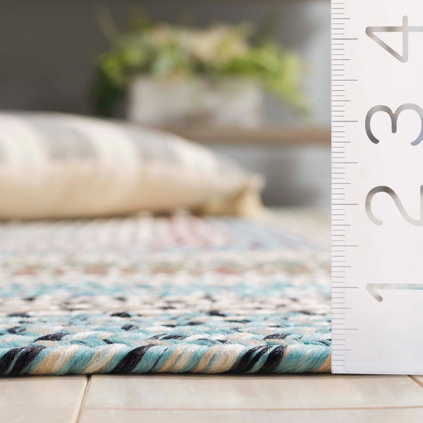 Safavieh Braided Area Rug – Handwoven Beige And Light Blue Design For Indoor/Outdoor Elegance And Comfort Beige ,Light Blue Polypropylene Pile Brd322b-5ov