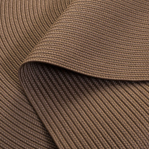 Safavieh Braided Hand-Loomed Oval Area Rug Beige — Low-Profile, Durable Polypropylene Blend For High-Traffic Spaces 4'-0" x 6'-0" BRD375B-4OV