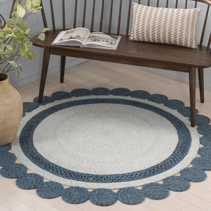 Safavieh Braided Hand‑Woven Round Area Rug In Blue Sage — Soft Wool Blend, Low‑Profile Pile, Coastal Modern Charm 4'-0" x 4'-0" BRD558M-4R