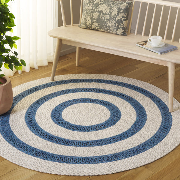 Safavieh Braided Handwoven Blue-Grey Round Rug — Wool-Jute Blend, Soft Durable Texture For Coastal Homes 6'-0" x 6'-0" BRD560M-6R