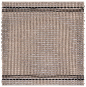 Safavieh Braided Handwoven Beige & Black Cotton Rug — Low-Profile Braided Design, Scandinavian Style Accent 4'-0" x 6'-0" BRD763B-4