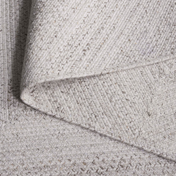 Safavieh Braided Hand-Woven Beige Chevron Area Rug — Eco-Friendly Pet Yarn, Low 3/8" Pile, Durable Style 8'-0" x 10'-0" BRD806B-8