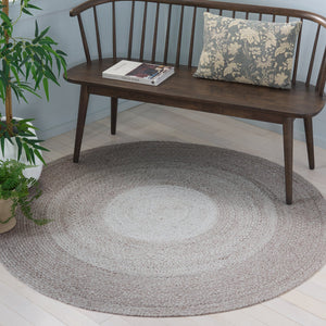 Safavieh Braided Hand-Woven Light Grey Round Rug — Eco-Friendly Pet Yarn, Low-Profile 3/8" Pile, Durable Style 5'-0" x 5'-0" BRD807G-5R