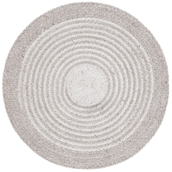 Safavieh Braided Hand-Woven Light Grey Round Rug With Concentric Circles — Durable Pet Pile, Cozy Accent 6'-0" x 6'-0" BRD809G-6R