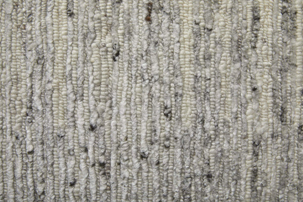 Feizy Rugs Brighton Hand Knotted Abstract Wool Viscose Area Rug for Large Living Spaces Ivory/Gray BRI69CHFGRYIVYJ55
