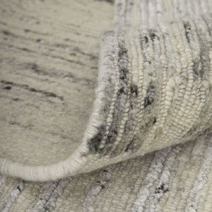 Feizy Rugs Brighton Hand Knotted Abstract Wool Viscose Area Rug for Large Living Spaces Ivory/Gray BRI69CHFGRYIVYJ55