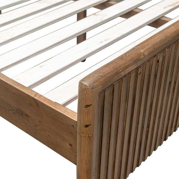 Lh Imports Britanica King Bed - Rustic Elegance With Contemporary Flair, Sustainably Crafted Pine Design Brown Full Product In Fsc Reclaimed Pine Brt001q