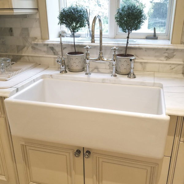 Safavieh FARMHOUSE Ceramic White Kitchen Sink 33" W x 18" H - Timeless Elegance & Durable Functionality! BSK6294A