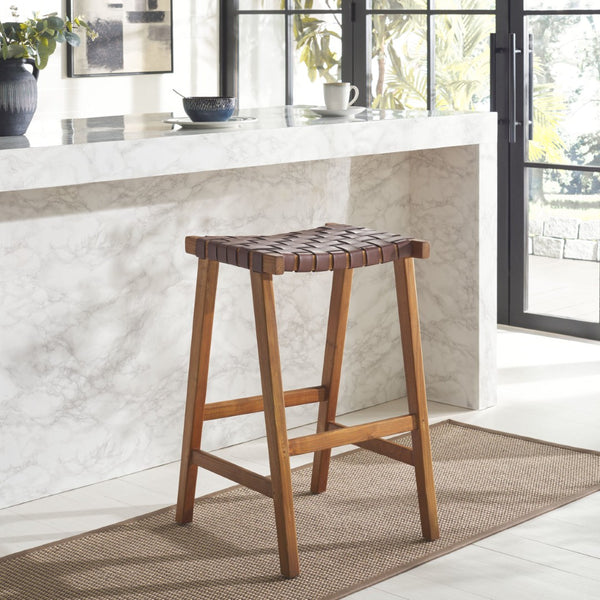 Safavieh Abreu Coastal-Inspired Rectangle Barstool With Woven Leather Seat And Natural Wood Frame For Style Cognac / Natural BST1012F