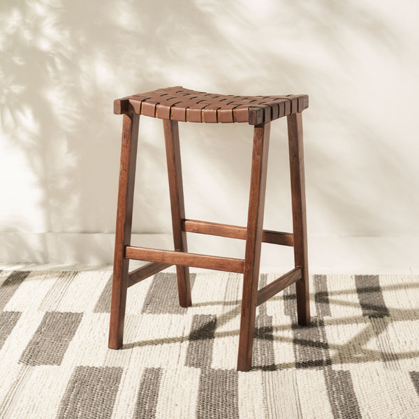Safavieh Abreu Coastal-Inspired Rectangle Barstool With Woven Leather Seat And Natural Wood Frame For Style Cognac / Walnut BST1012H