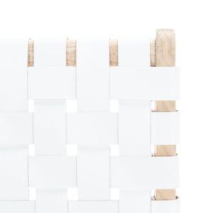 Safavieh Adah Leather Counter Stool - Stylish Barstool With Natural Wood Finish For Modern Interiors White ,Natural Unfinished Wood,Leather Bst1015b