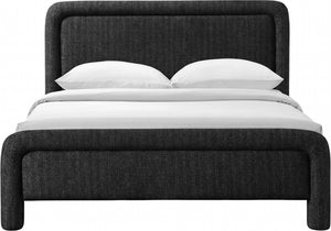 Meridian Furniture Baylor Queen Upholstered Bed Chenille Fabric Curved Headboard Modern Bedroom Focal Point Black BaylorBlack-Q