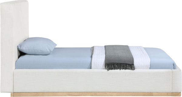 Meridian Furniture Bennet Upholstered Twin Bed with Wing Panels and Leather Strap Accents for Modern Bedroom Decor 44 inches BennetCream-T